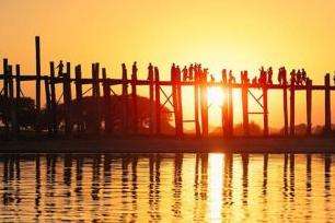 标题建议：探索世界之美：旅行攻略、生活感悟与社交互动【推特账号名】